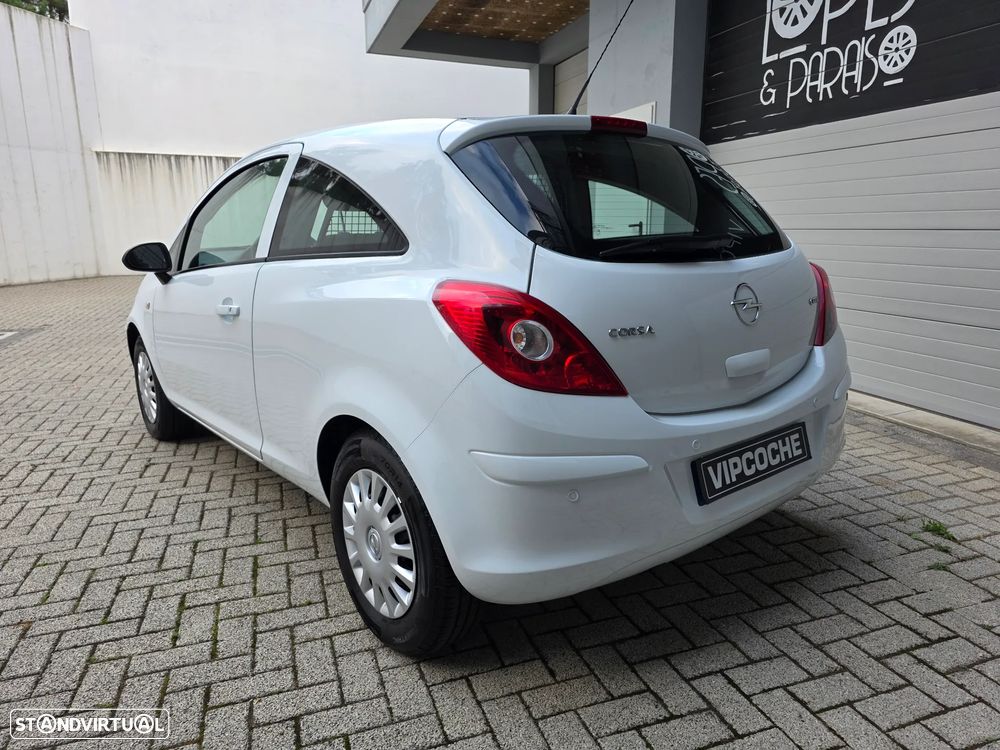 Opel CORSA VAN - 27