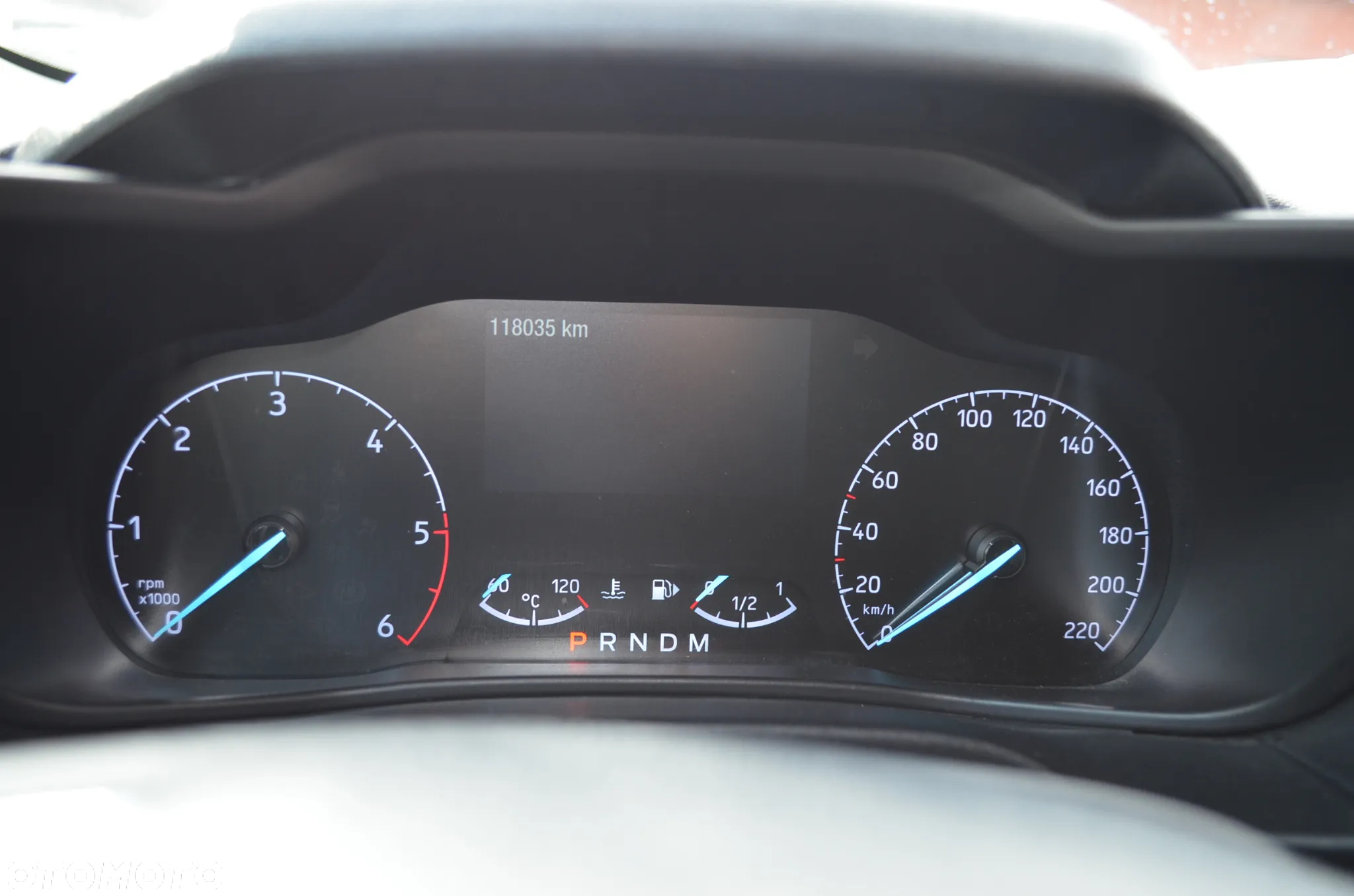 Ford Transit Connect - 11