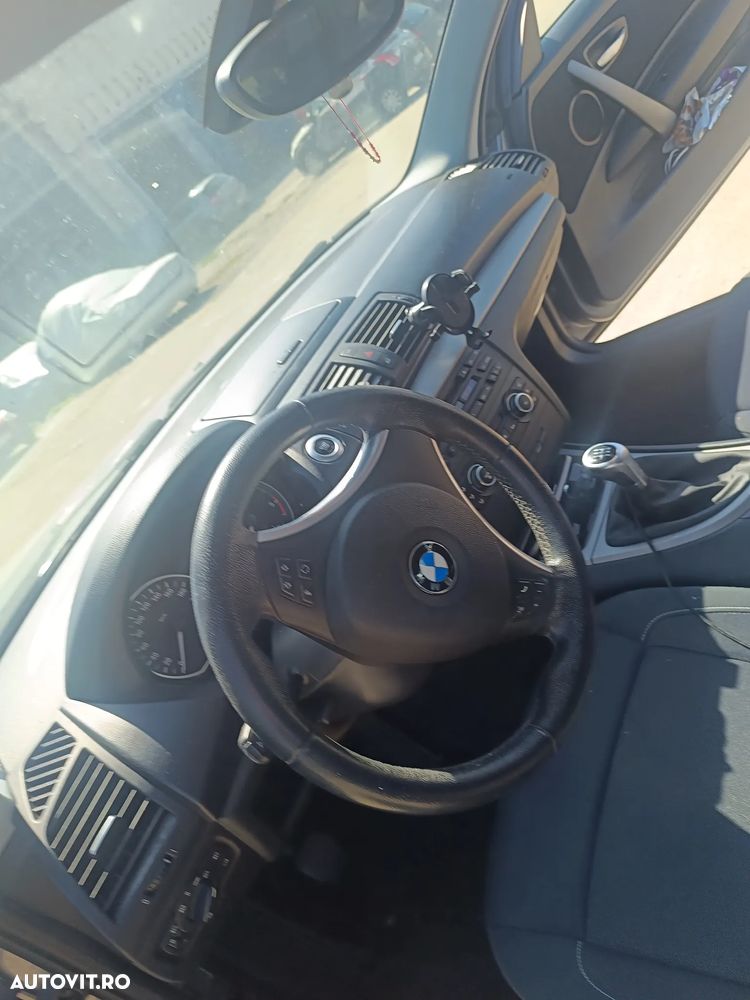 BMW Seria 1 118d - 2