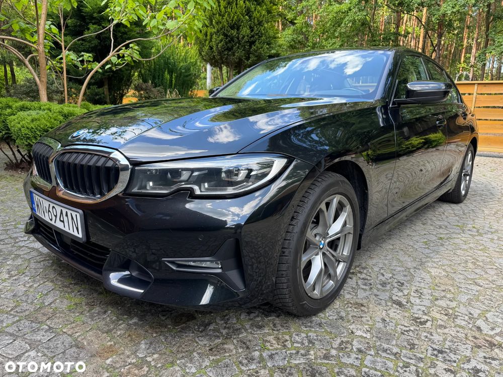 BMW Seria 3 320i xDrive Sport Line - 1