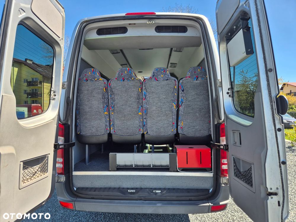 Mercedes-Benz Sprinter - 6