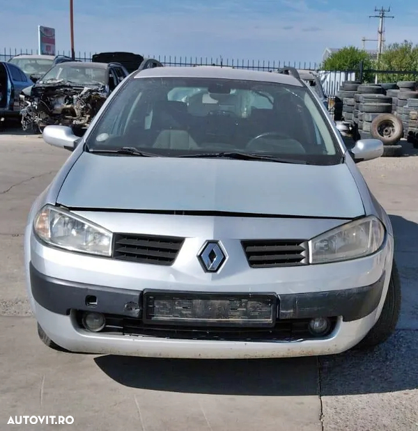 Dezmembram Renault Megane 2