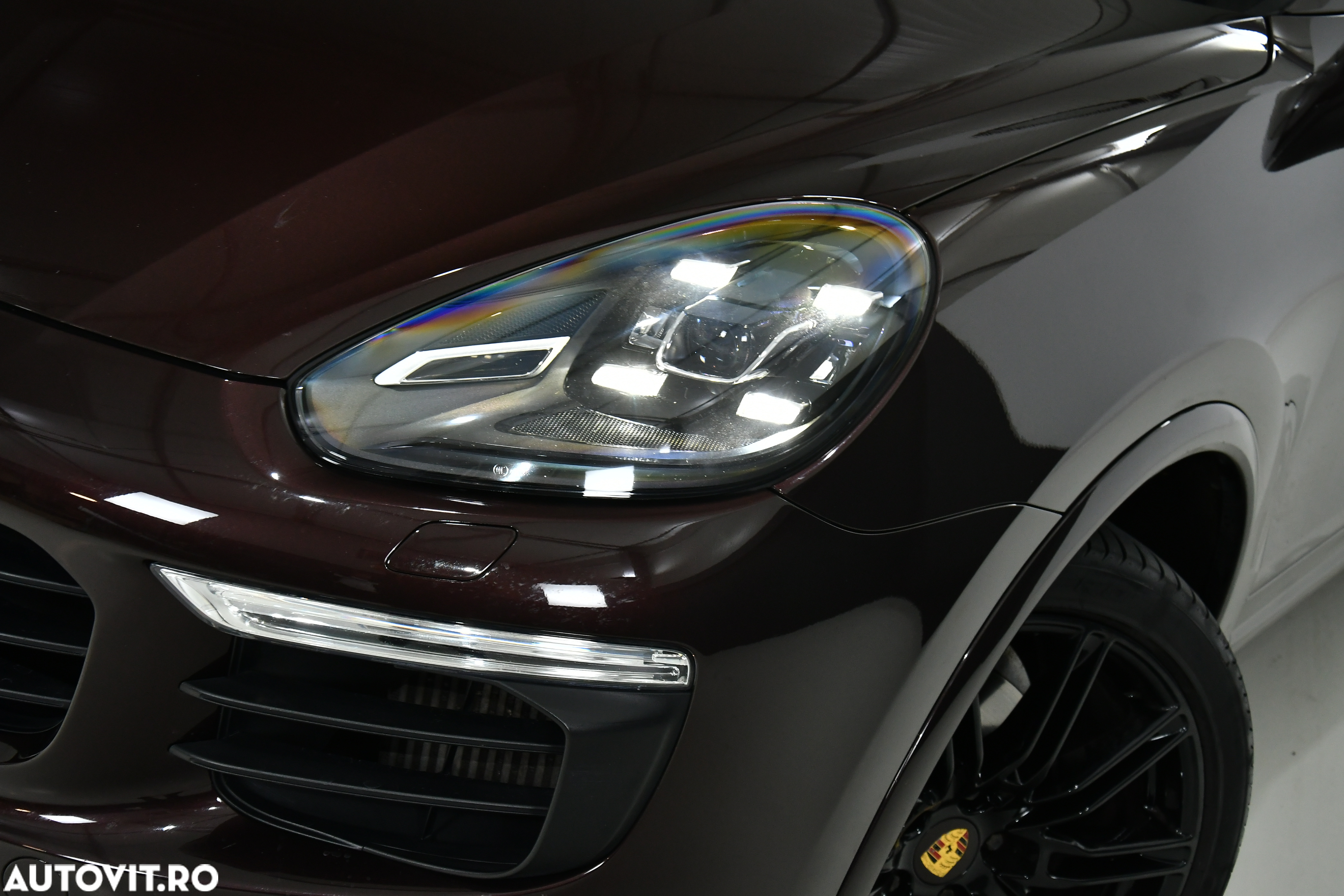 Porsche Cayenne 3.0 L - 9