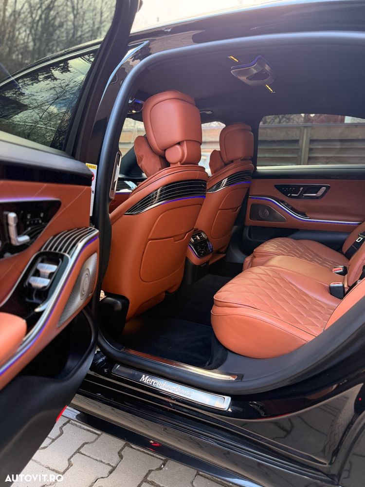 Mercedes-Benz S - 10