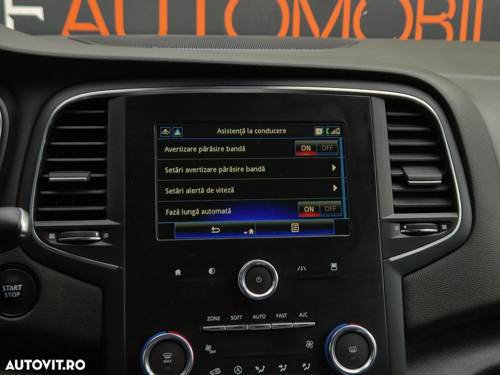 Renault Megane Blue dCi 116 EDC Zen - 30