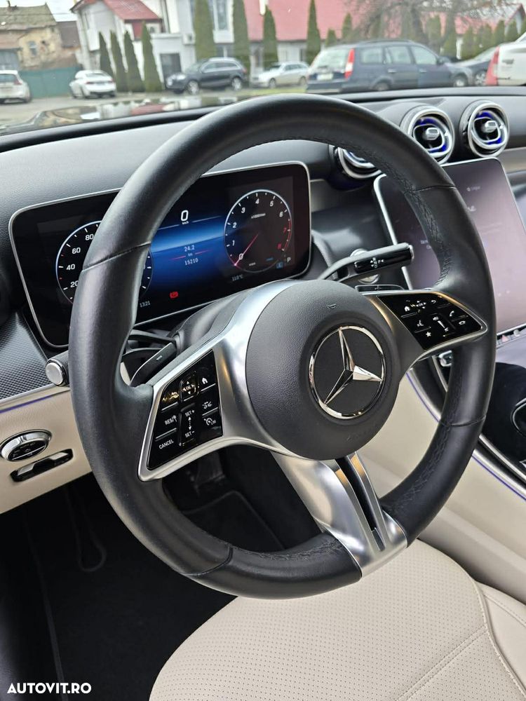 Mercedes-Benz GLC - 14