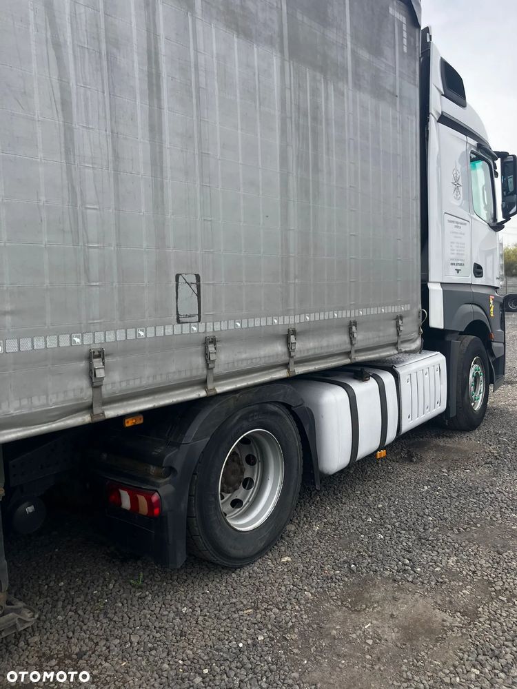 Mercedes-Benz ACTROS - 5