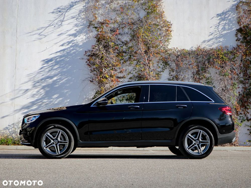 Mercedes-Benz GLC 300 de 4-Matic AMG Line - 8