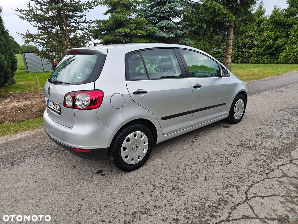 Volkswagen Golf Plus - 27