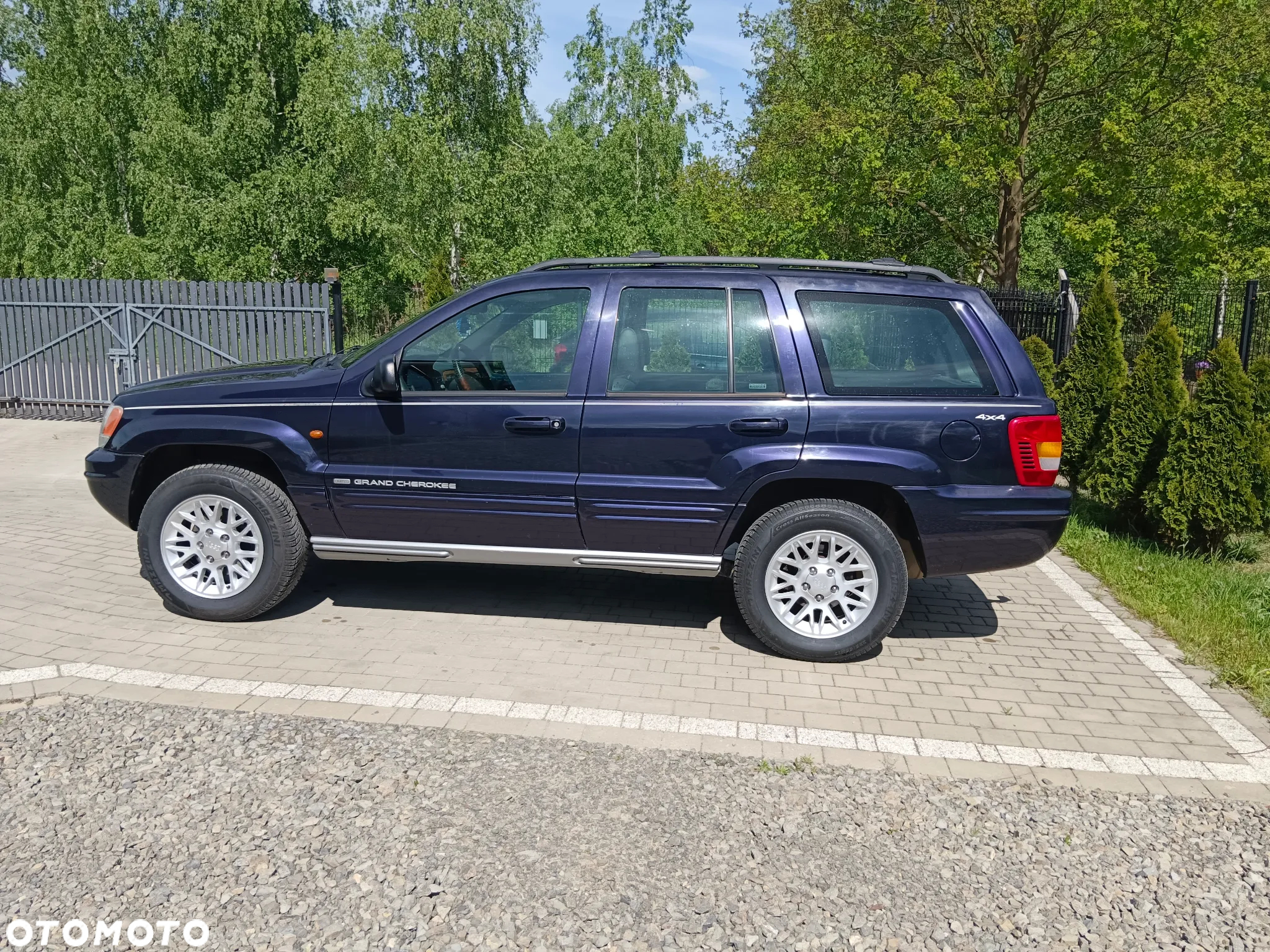 Jeep Grand Cherokee 4.0 Laredo - 5
