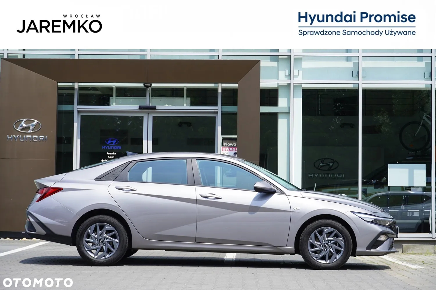 Hyundai Elantra 1.6 Modern CVT - 27