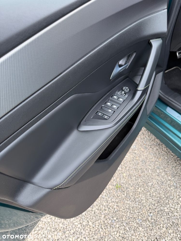 Peugeot 308 1.5 BlueHDi GT Pack S&S EAT8 - 20
