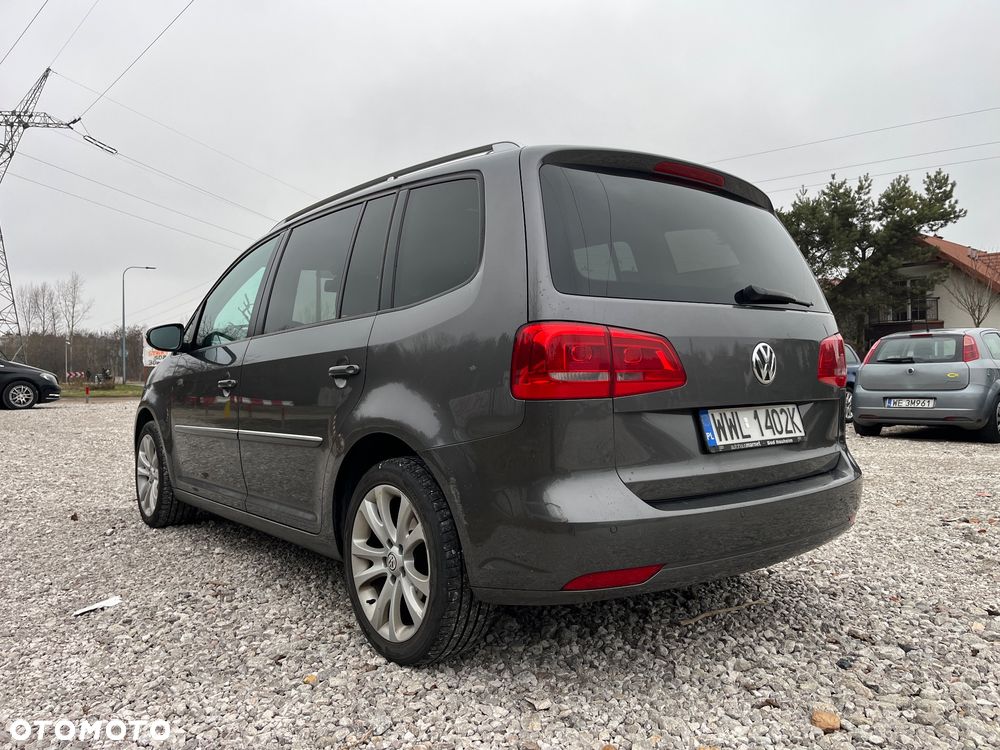 Volkswagen Touran 2.0 TDI Highline - 3