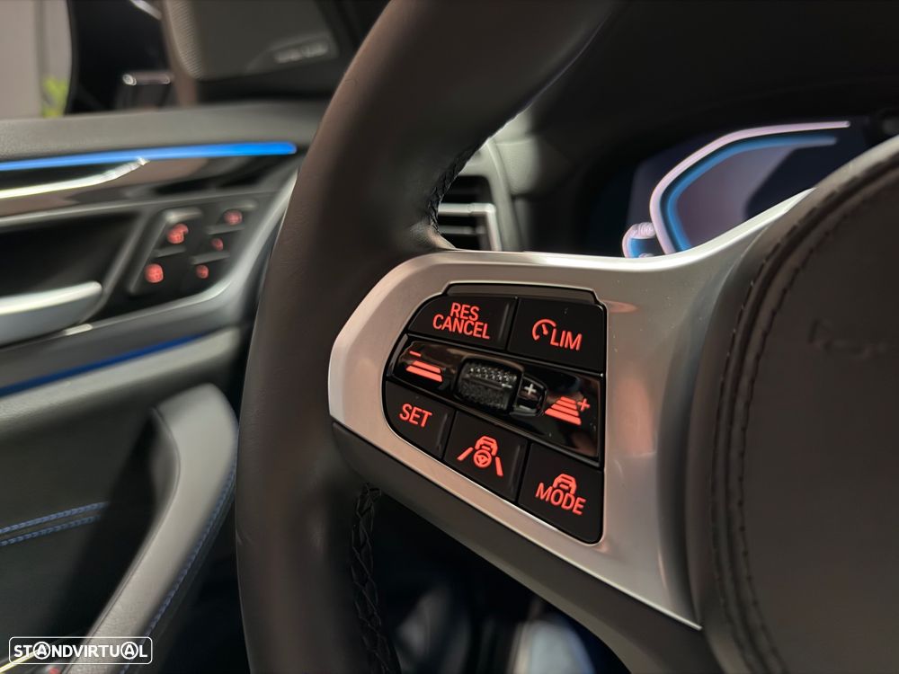 BMW iX3 M Sport Impressive - 9