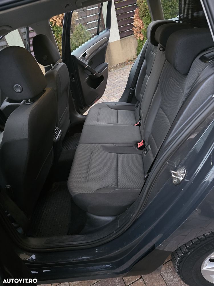 Volkswagen Golf 1.6 TDI DPF DSG Highline - 13