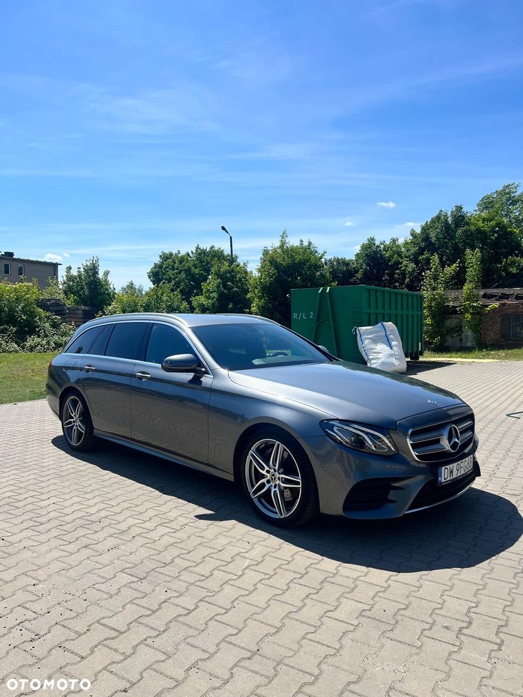 Mercedes-Benz Klasa E 220 d 4-Matic 9G-TRONIC - 5