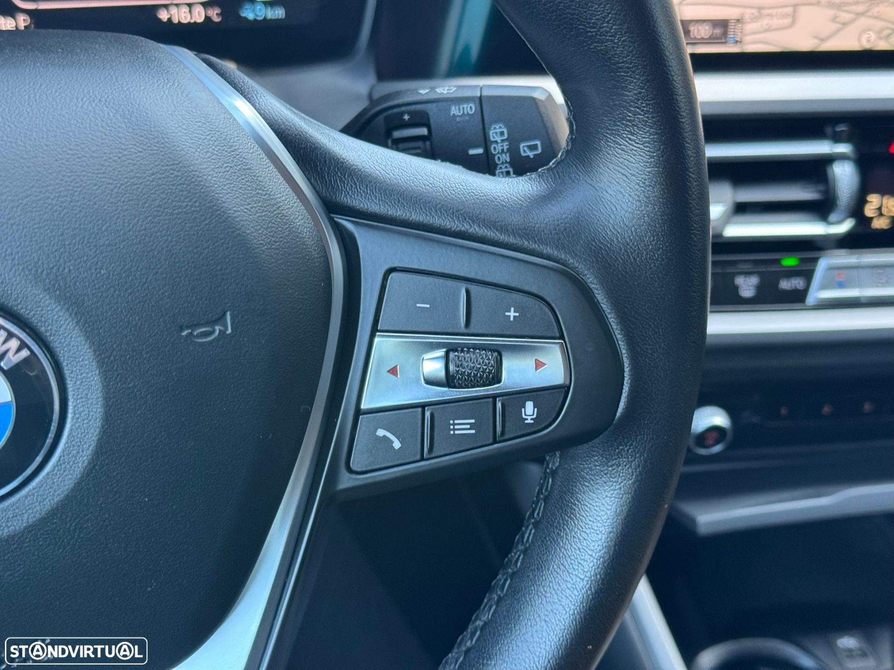 BMW 320 e Touring Auto - 30