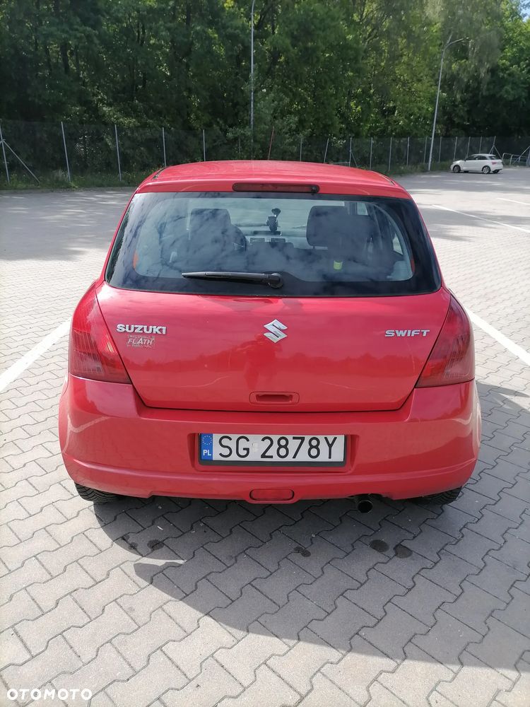 Suzuki Swift - 11
