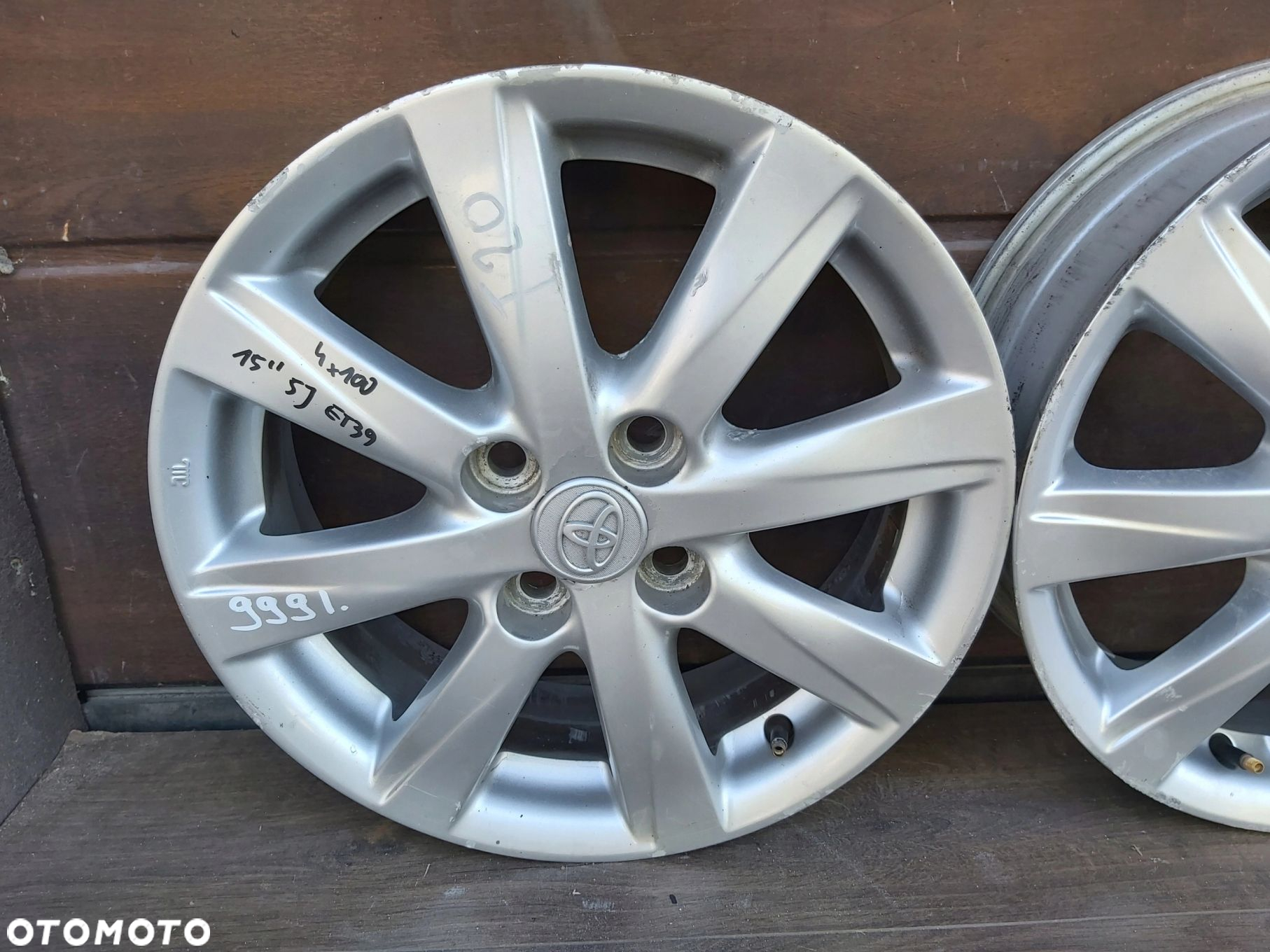 Toyota Yaris I II III Alufelgi 15 4 x 100 Felgi aluminiowe - 3