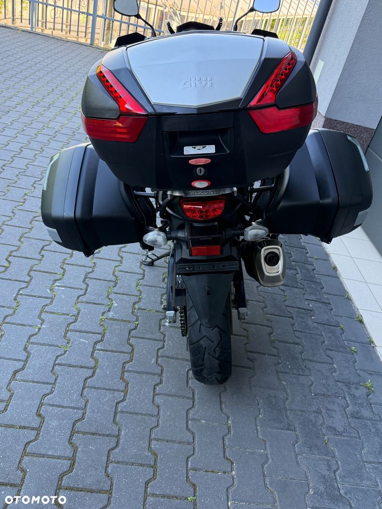 Suzuki V-STROM - 7