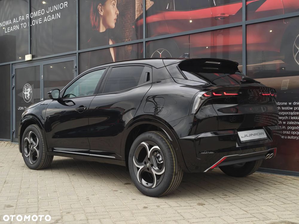 Alfa Romeo Junior 1.2 mHEV Sport Speciale eDCT - 3