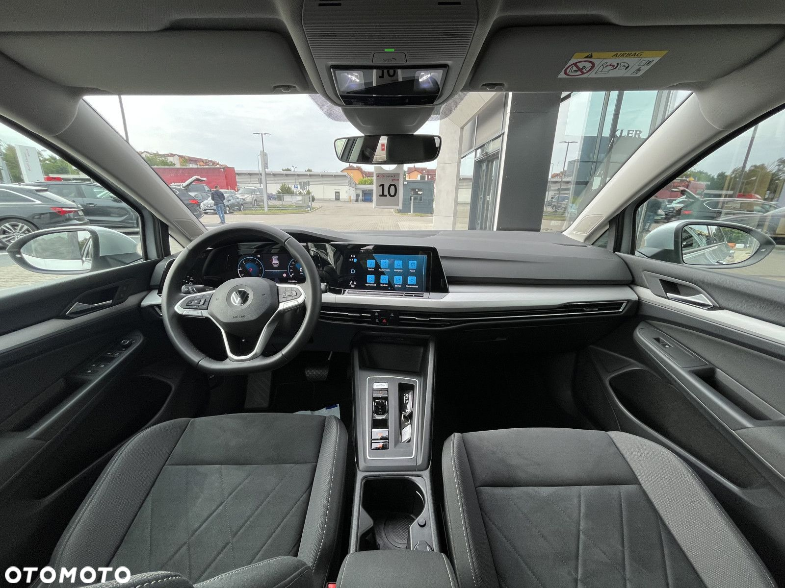 Volkswagen Golf - 15