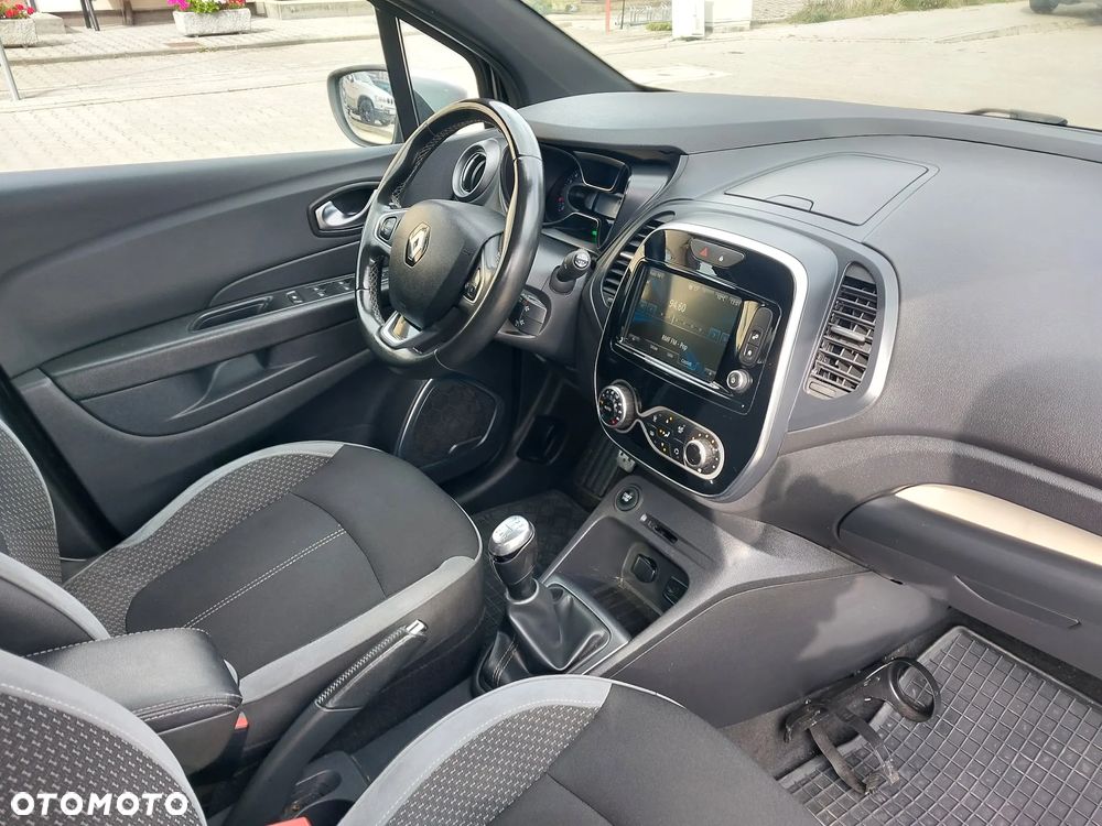 Renault Captur (ENERGY) TCe 90 BOSE EDITION - 10