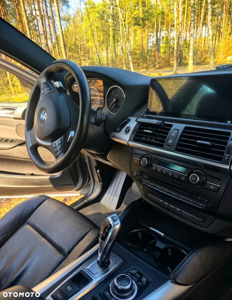 BMW X6 - 8