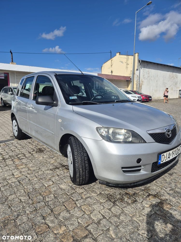 Mazda 2 - 1