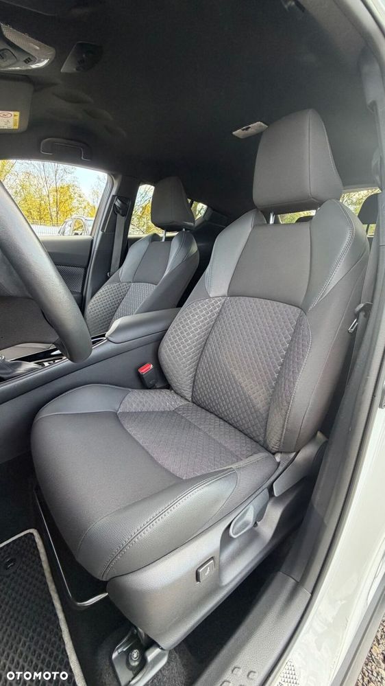 Toyota C-HR 2.0 Hybrid Style - 9