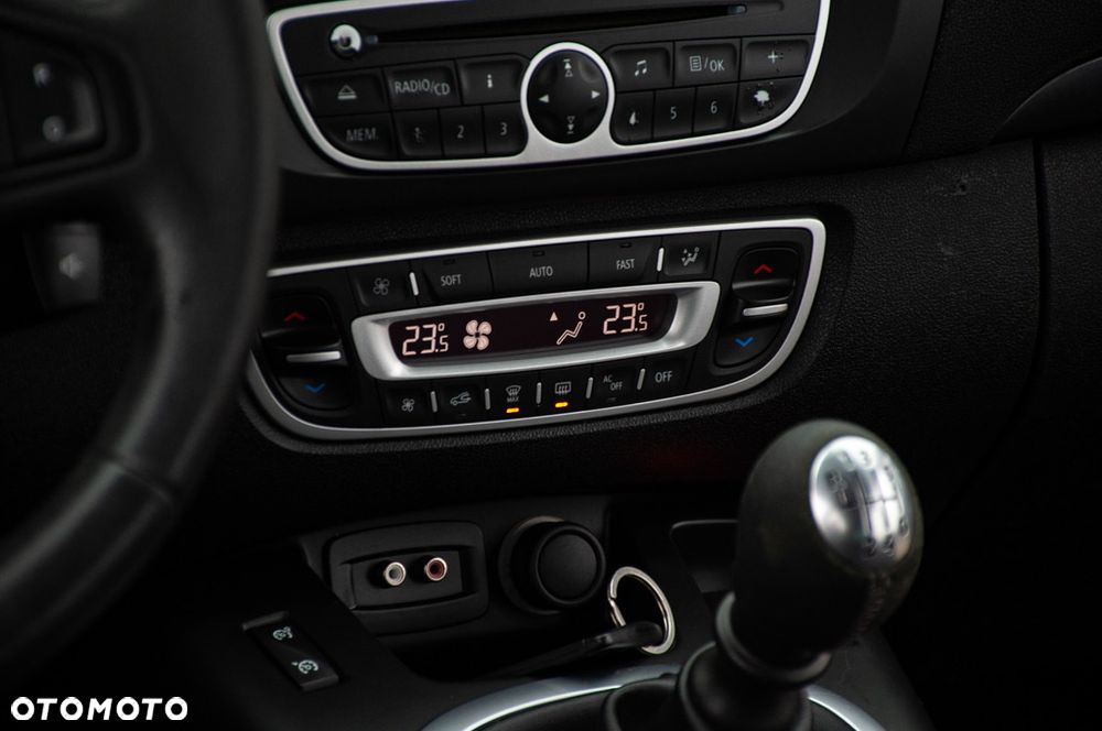 Renault Scenic TCe 130 Luxe - 36