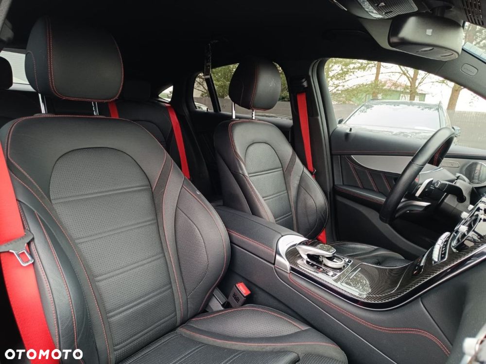 Mercedes-Benz GLC - 24