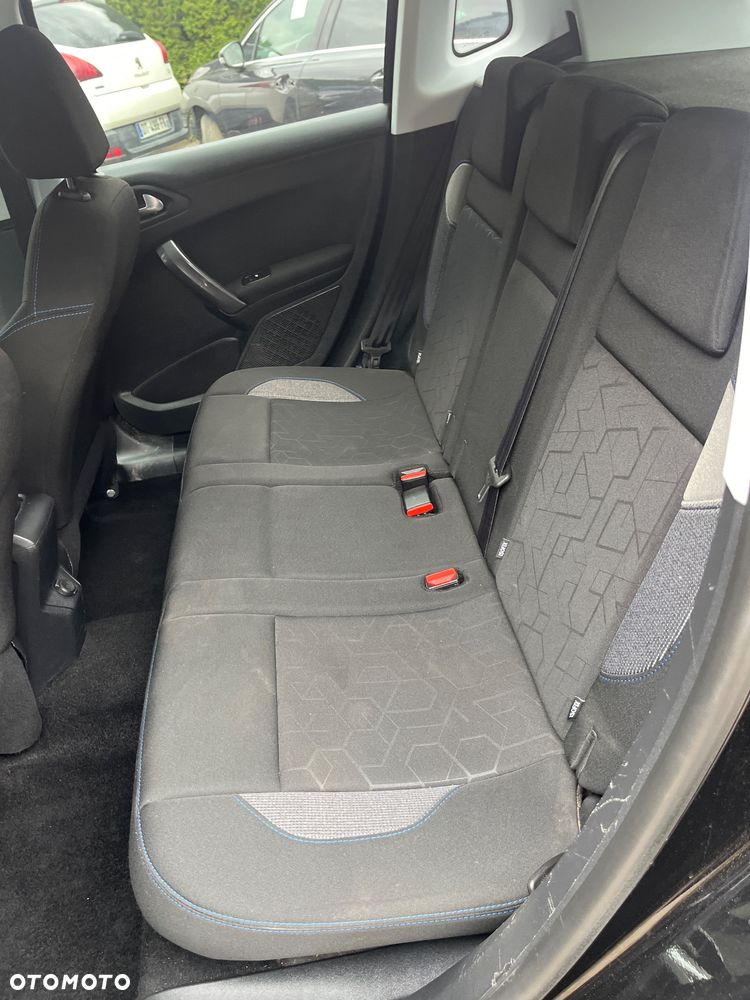 Peugeot 2008 PureTech 110 GPF Stop&Start EAT6 Style - 10