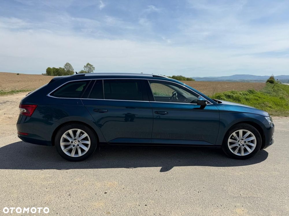Skoda Superb 2.0 TSI Style DSG - 3