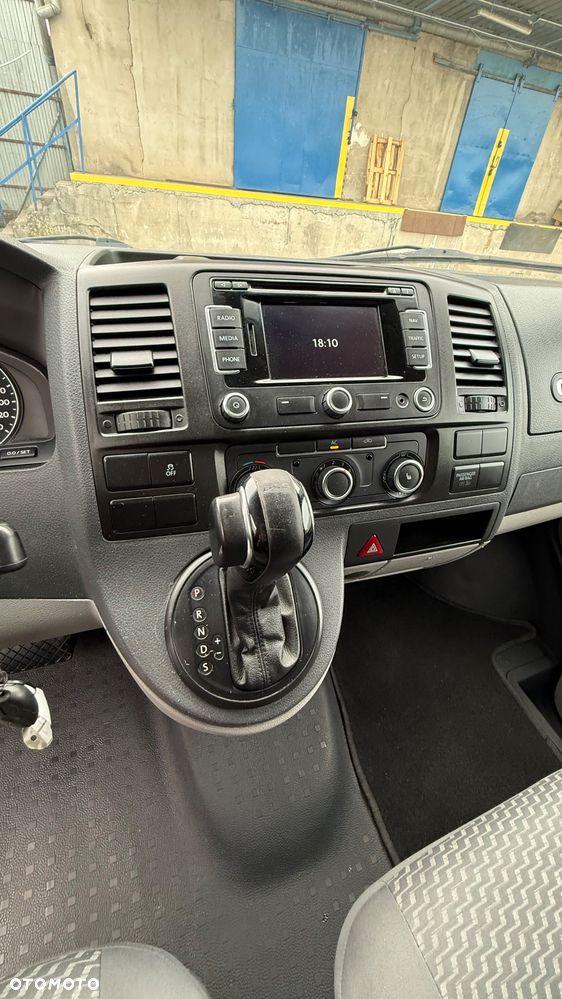 Volkswagen Transporter - 7