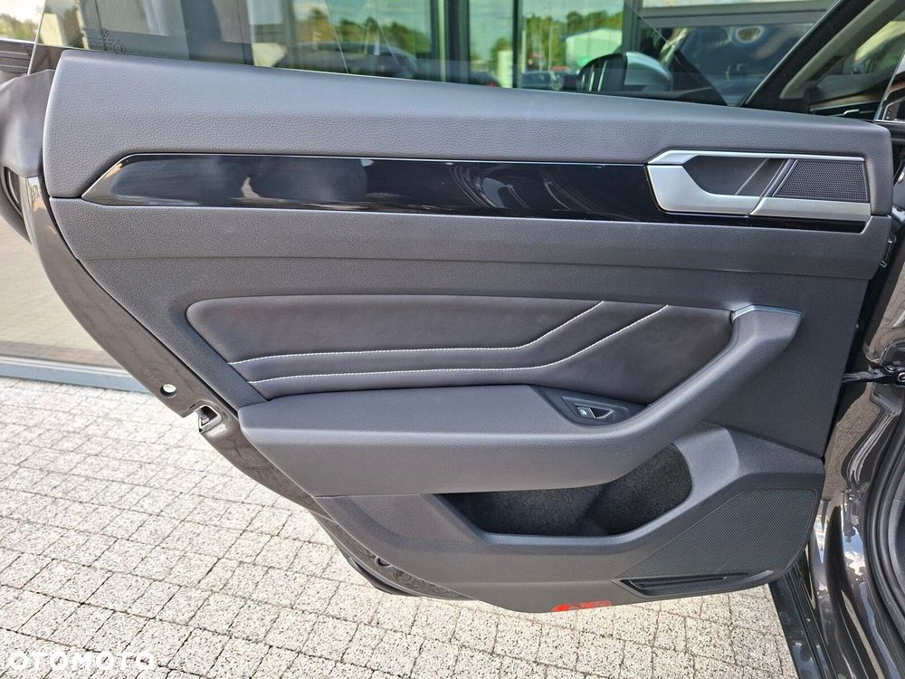 Volkswagen Arteon - 13