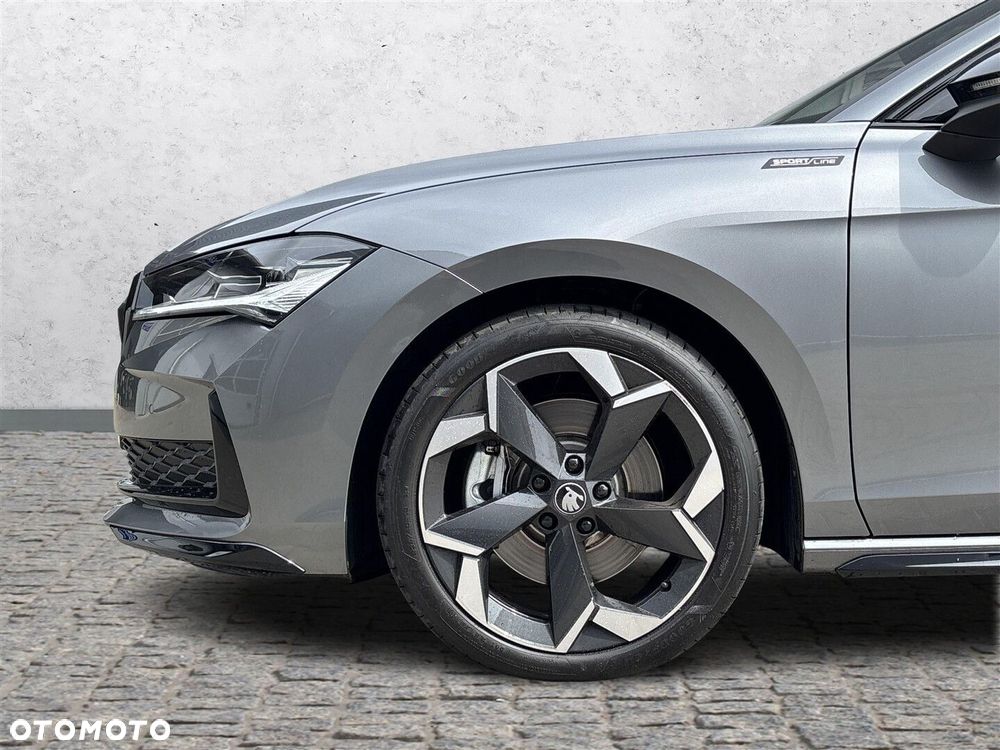 Skoda Superb 2.0 TSI Sportline DSG - 37