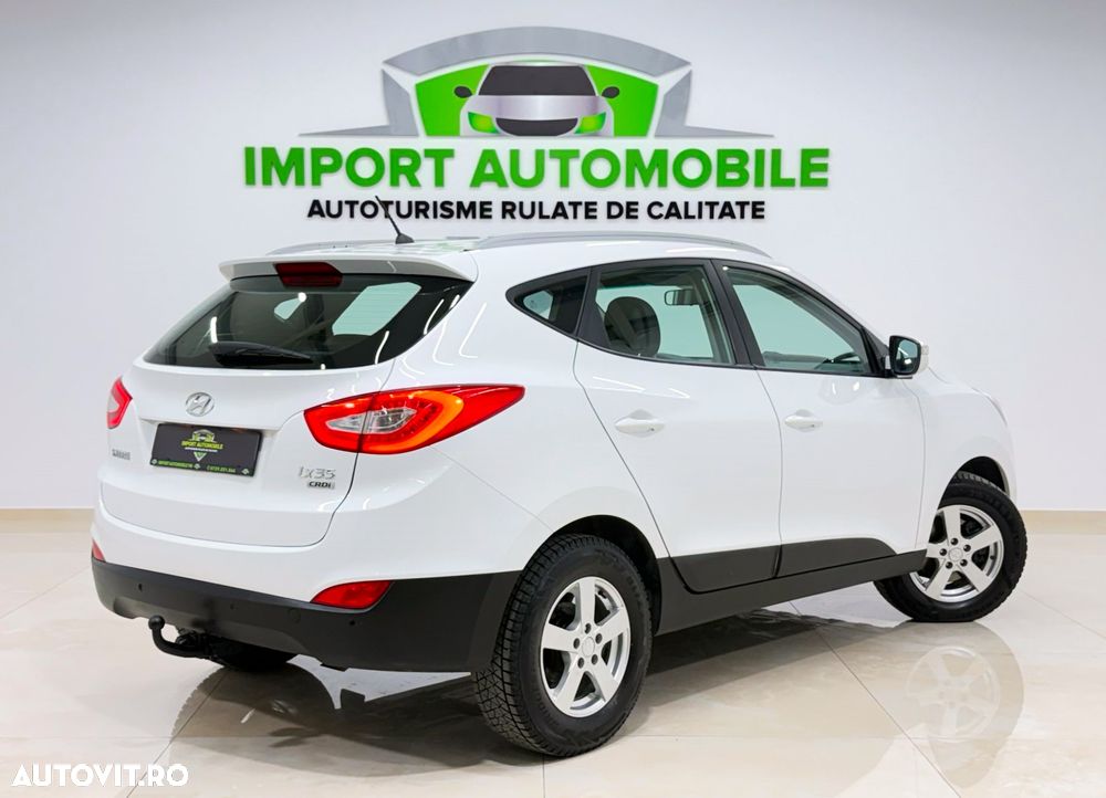 Hyundai ix35 1.7 CRDI 2WD blue Finale Silver - 12