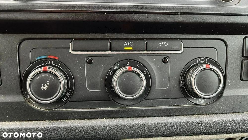 Volkswagen Transporter - 31