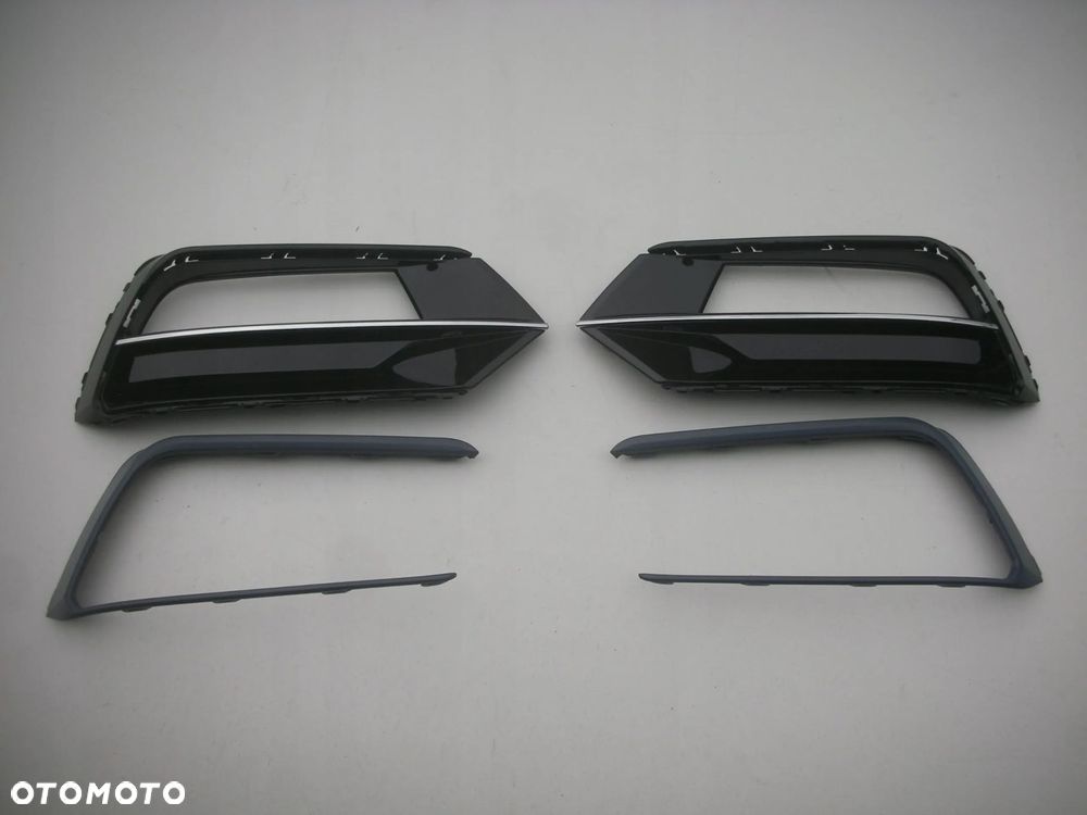 VW PASSAT B8 3G0 PRZED LIFT KRATKA LEWA ZDERZAKA Z RAMKĄ 2016- R-LINE - 4