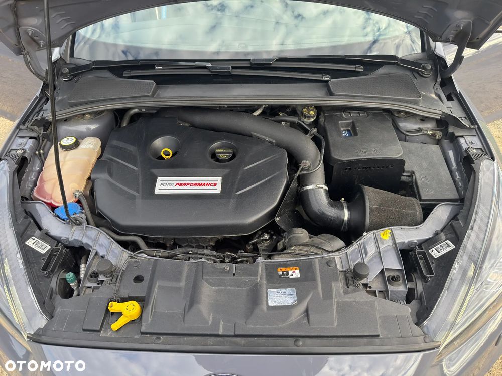 Ford Focus - 27