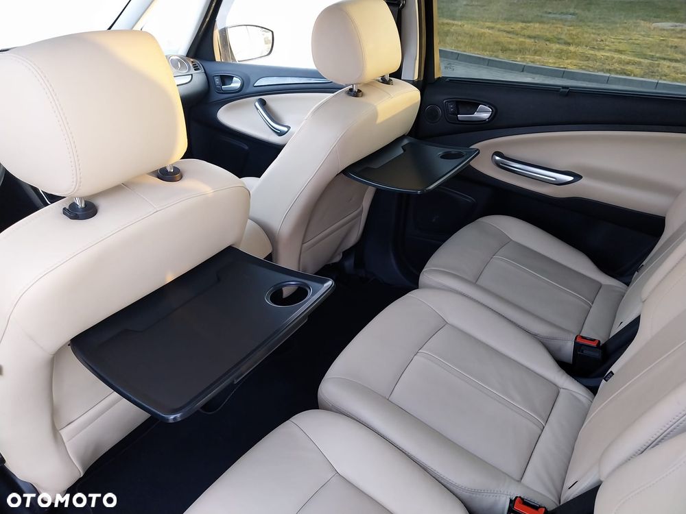 Ford Galaxy 2.0 T Platinium X (Titanium) - 19