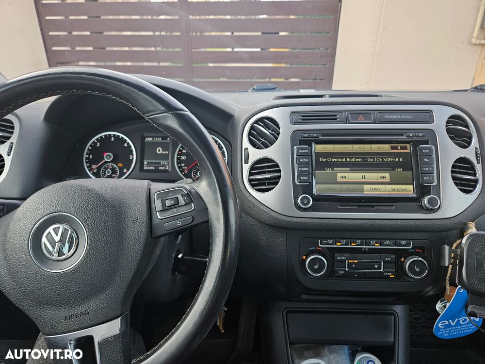 Volkswagen Tiguan - 7