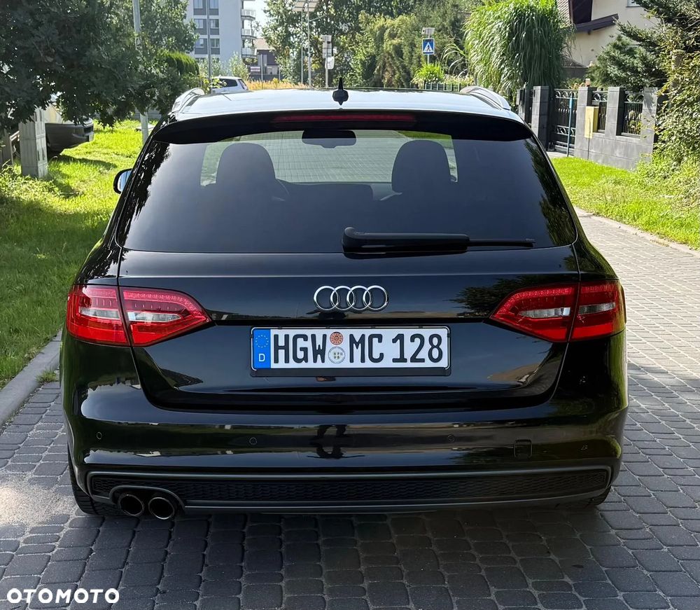 Audi A4 Avant 2.0 TDI Quattro Line S tronic - 3