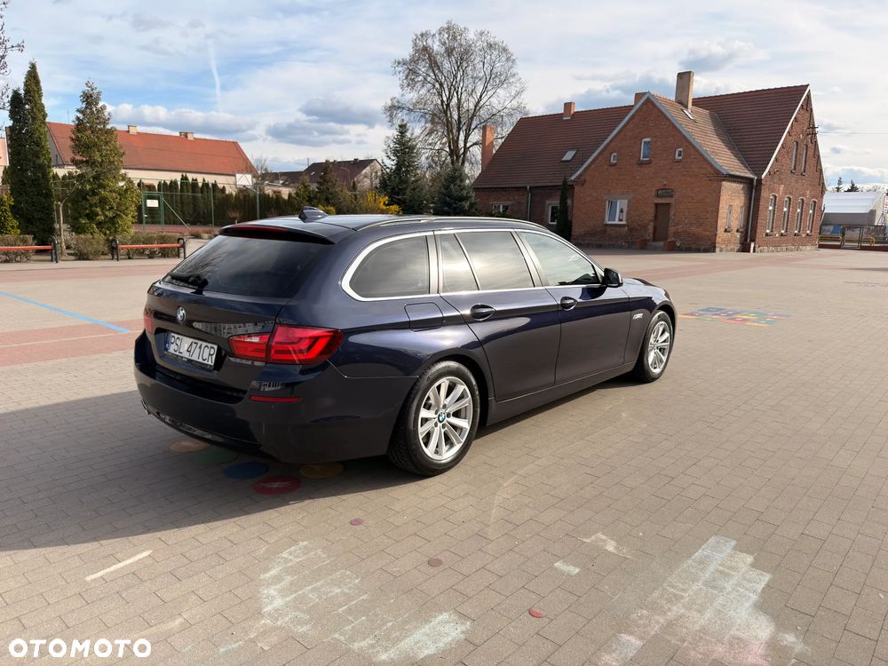 BMW Seria 5 520d - 8