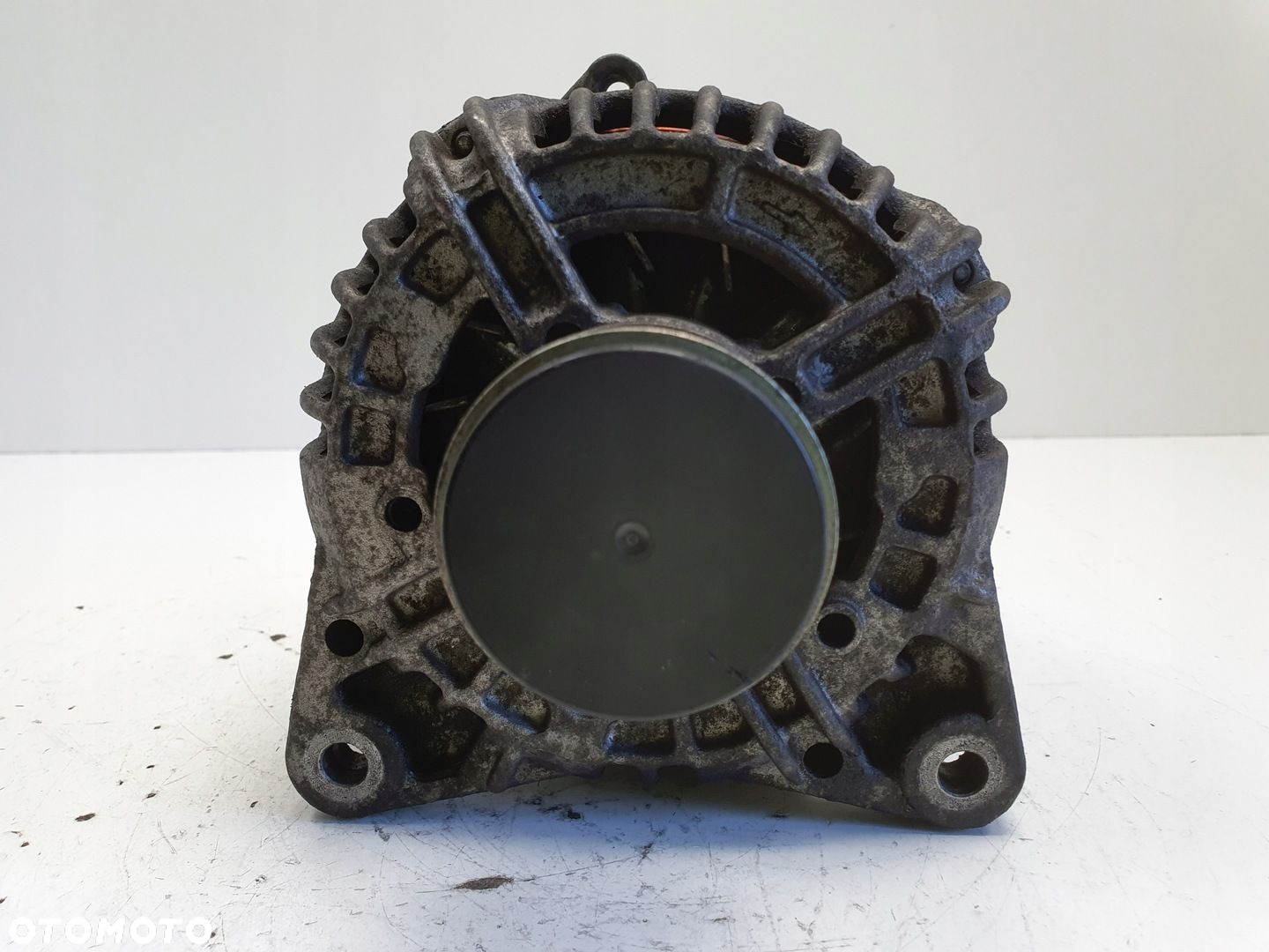 Nissan Qashqai 1.5 DCI ALTERNATOR bosch 0124525140 - 7