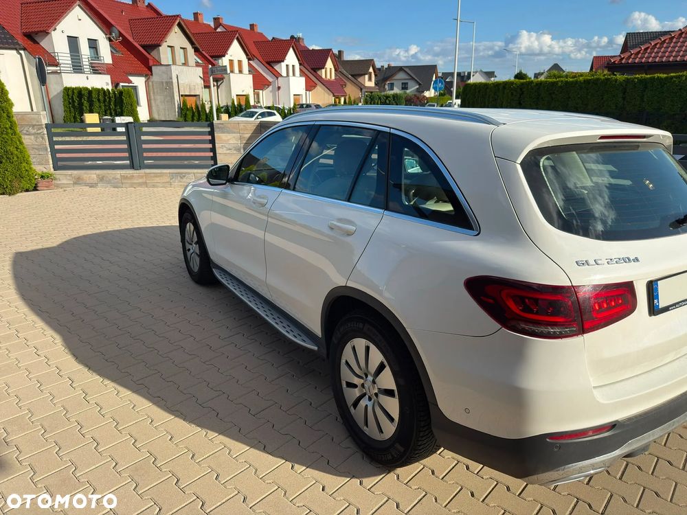 Mercedes-Benz GLC 220 d 4Matic 9G-TRONIC - 6