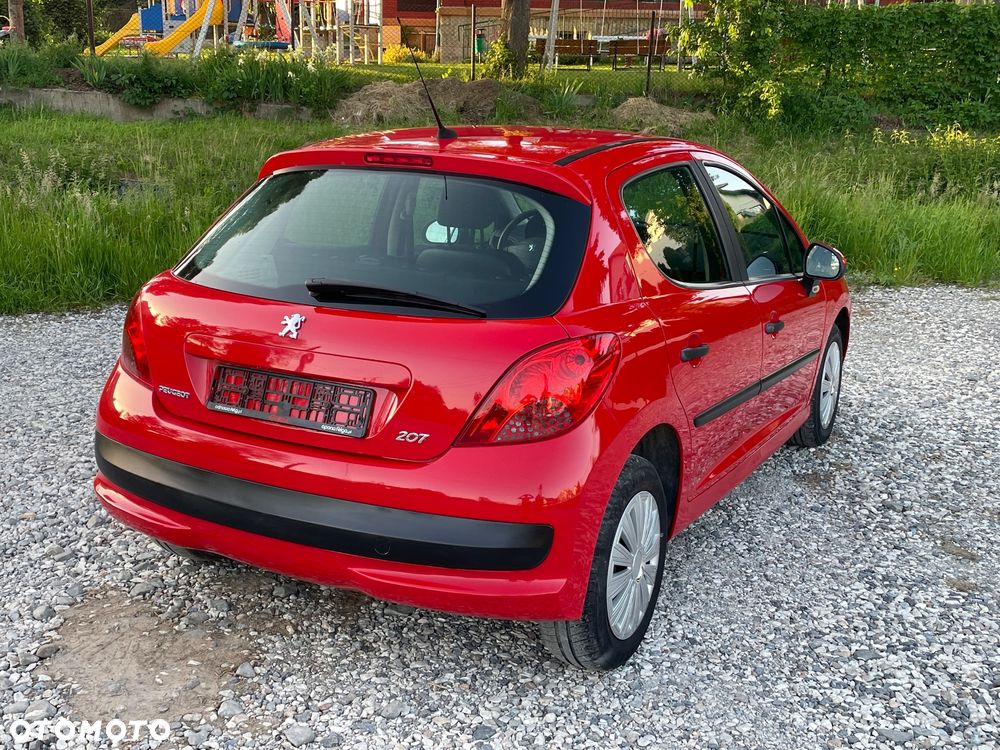 Peugeot 207 75 Filou - 11