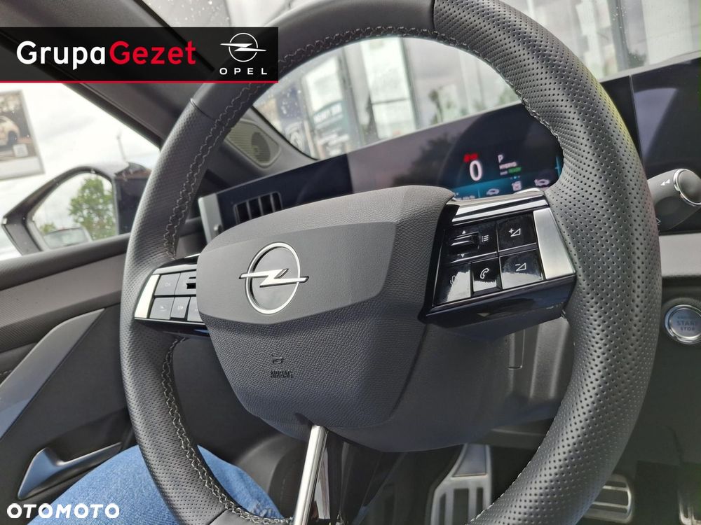 Opel Astra - 16