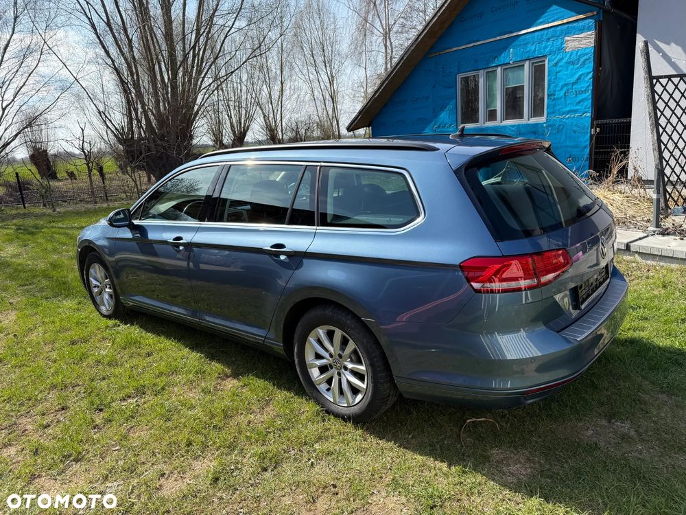 Volkswagen Passat Variant 2.0 TDI (BlueMotion Technology) Comfortline - 23